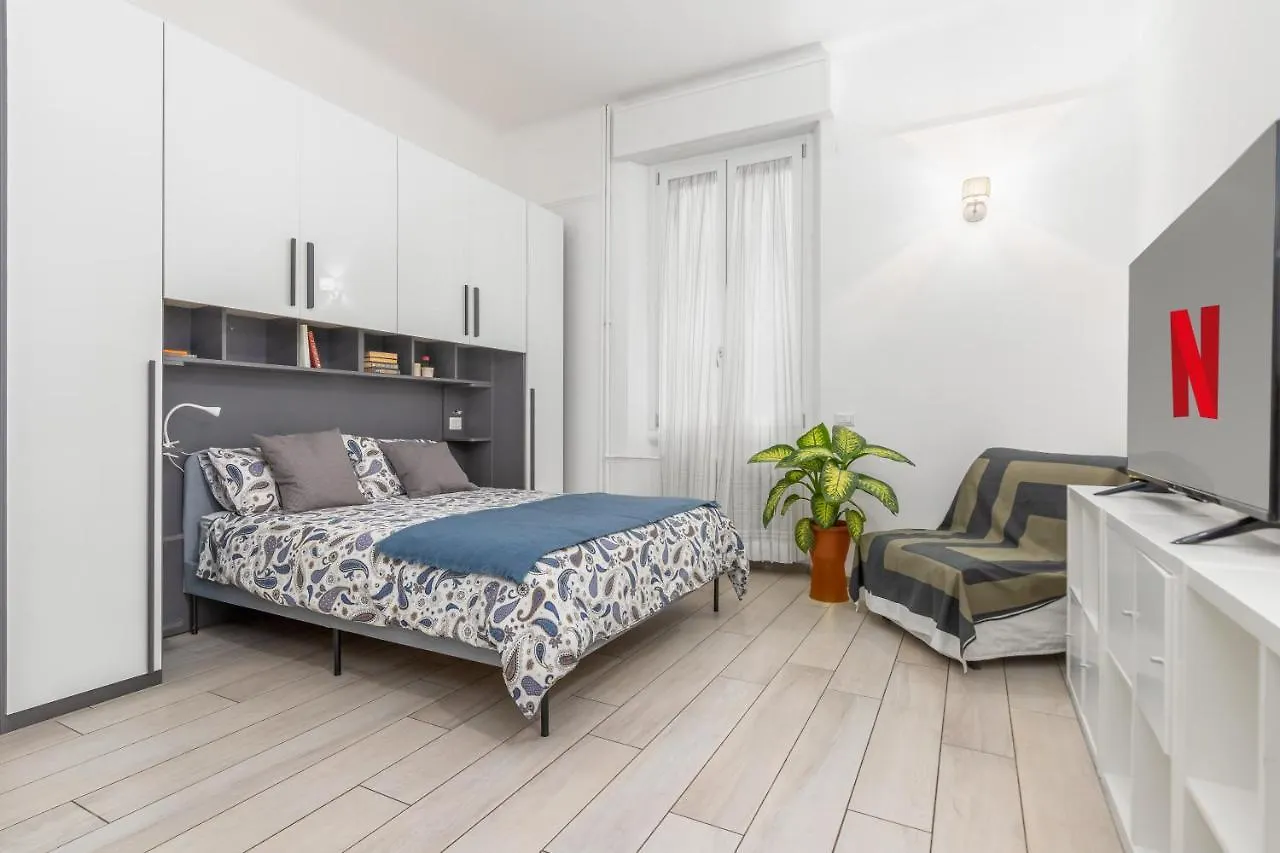Giardino San Siro Stadium - Free Parking, Private Garden Milan Italy